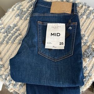 Rosa Mid Rise  Boyfriend Jeans